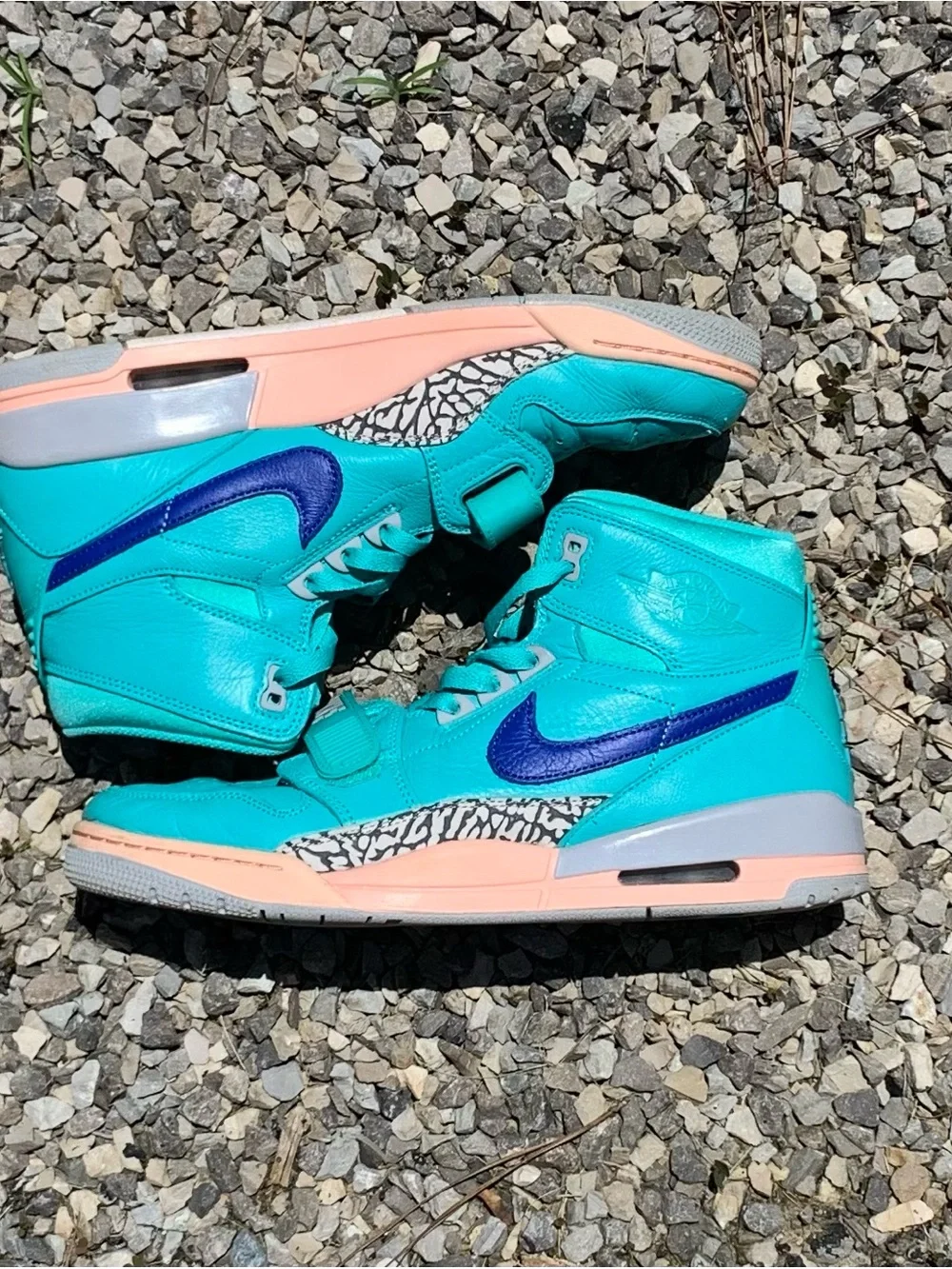 Mens Jordan one Paradise size 11.5